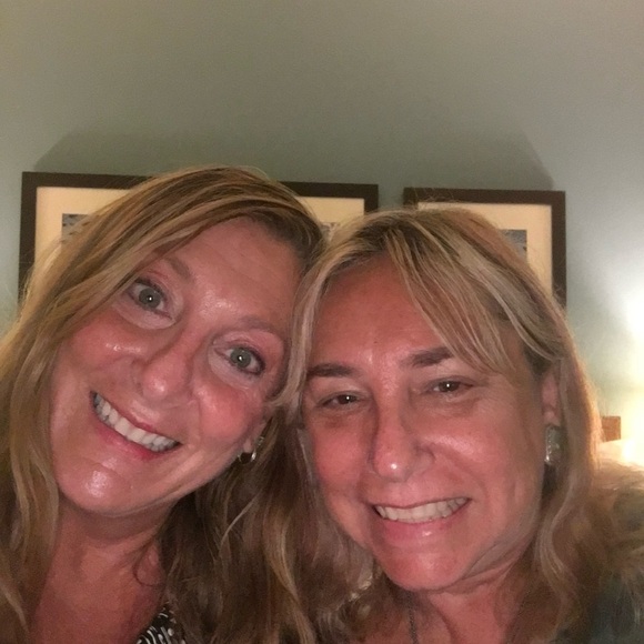 Meet your Posher, Merrill. My listings are 1 owner items. 10-20% off offers only - Picture 6 of 6